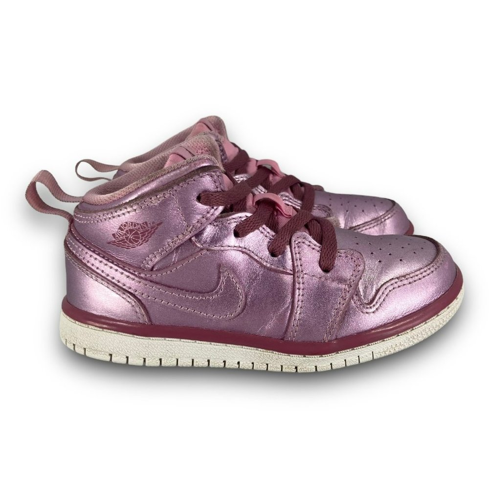 Jordan Kids Sneakers in Metallic Pink and Maroon